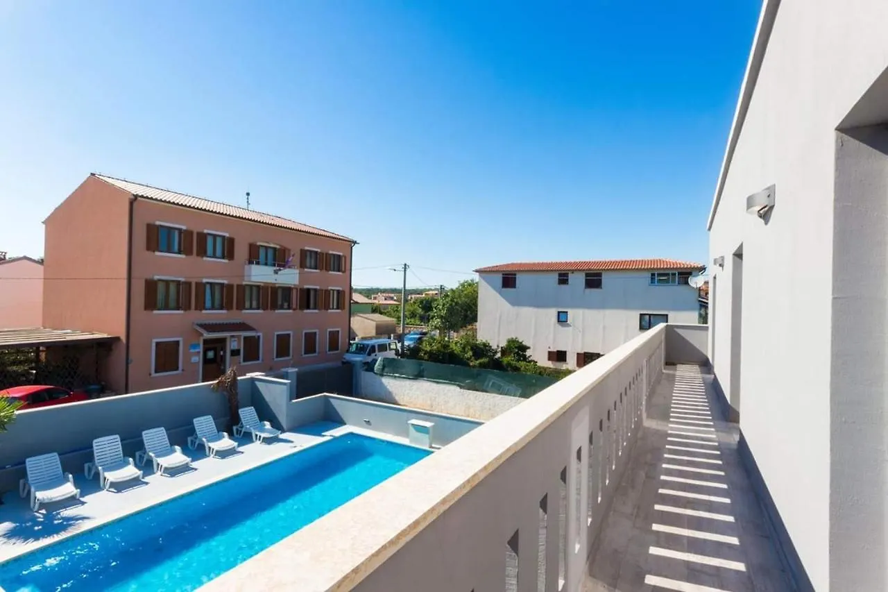 Apartmant & Rooms Villa Rosa Medulin Pomer Pensjonat