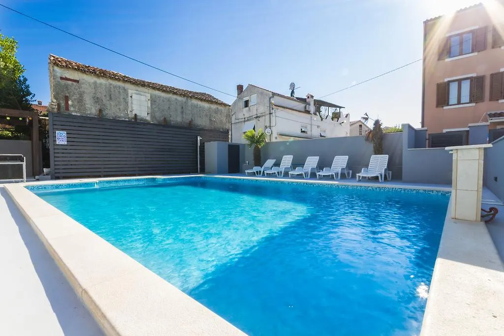 Apartmant & Rooms Villa Rosa Medulin Pomer Kroatien
